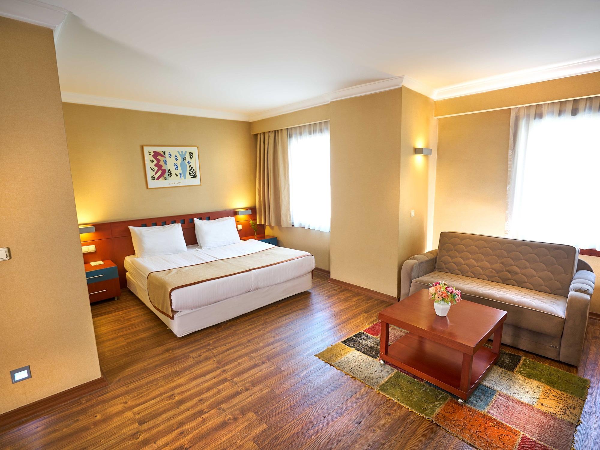 Feronya Hotel Istanbul Exteriör bild