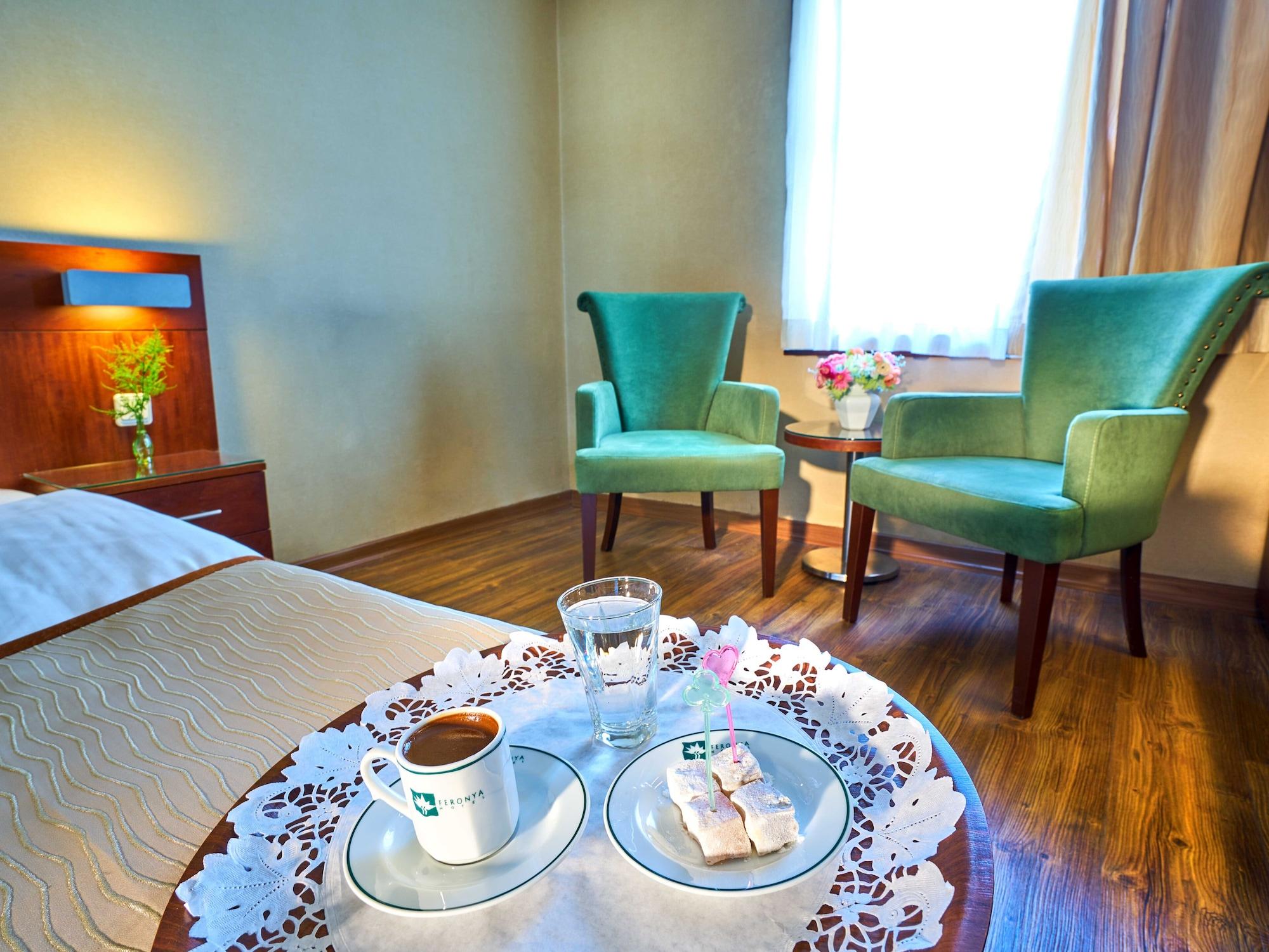 Feronya Hotel Istanbul Exteriör bild
