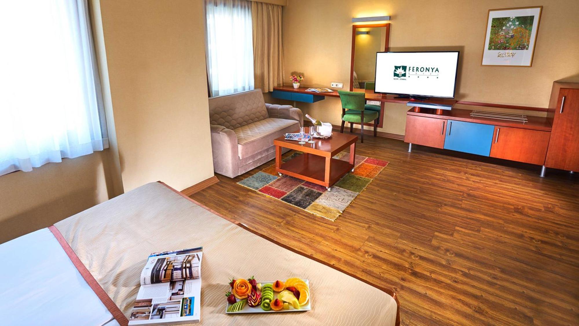 Feronya Hotel Istanbul Exteriör bild